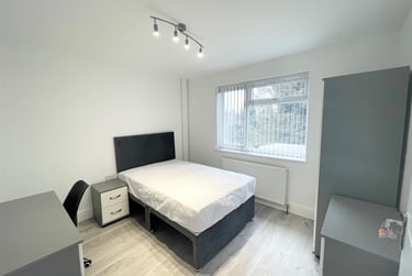 6 bed house, Coventry Road, Beeston, Nottingham, NG92EG - Image 2